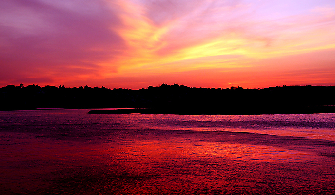 포토 JPG 해외이미지 구름 영어 모래 파도 바다 여행 자연 하늘 아침 날씨 영국 잉글랜드 풍경 사람없음 야외 물 빛 태양 반사 일출 황혼 일몰 새벽 절벽 조약돌 저녁 장면 수평선 쥬라기 해외202004 해외포토 주간 자연요소 문자 유럽 노을 돌_바위 야간 생태계 파일형식 이미지허브