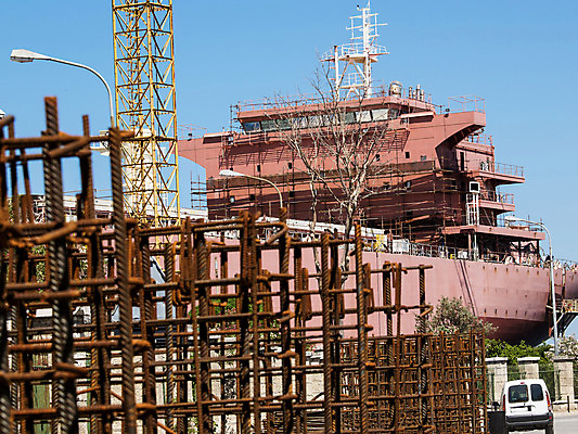 포토 JPG 해외이미지 주간 하늘 사람없음 야외 조선소 해외202004 해외포토 자연요소 산업 파일형식 이미지허브
