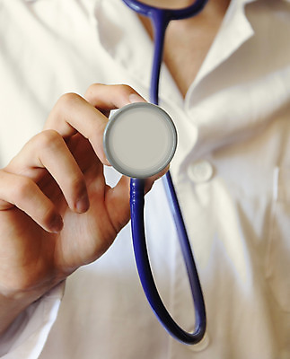 포토 JPG 해외이미지 손 백그라운드 컨셉 청진기 건강 병원 사람 사람없음 약 장비 시험 의사 코트 흰색 기구 공구 하트 잡기 닫기 맥박 고립 돌봄 해외202004 해외포토 모양 교육 컬러 의학 의료기기 모션 신체부위 외투 의료진 도구 파일형식 이미지허브