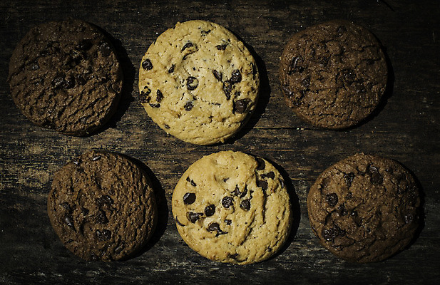 포토 JPG 해외이미지 전통 음식 백그라운드 디저트 건강 사람없음 목재 갈색 쌓기 쿠키 케이크 초콜릿 어둠 흰색 신선 달콤 맛 아침식사 설탕 굽기 먹기 냅킨 칼로리 흙더미 고립 부스러기 핸드메이드 해외202004 해외포토 나무 컬러 컨셉 재료 모션 식사 흙 구이 파일형식 더미 이미지허브