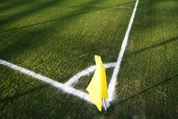 포토 JPG 해외이미지 스포츠 공 경기 사람없음 축구 경기장 게임 플레이어 해외202004 해외포토 스포츠시설 놀이 구기 파일형식 이미지허브