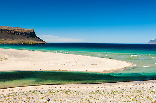 포토 JPG 해외이미지 도로 모래 바다 하늘색 자연 산 파노라마 노르웨이 아이슬란드 풍경 경사 사람없음 초록색 물 파란색 강 노란색 양 만 황금 언덕 빙하 북쪽 강렬 스칸디나비아 터키석 피오르 해외202004 해외포토 자연요소 유럽 길 컬러 포유류 교통시설 촬영기법 보석 방향 생태계 지형 파일형식 이미지허브