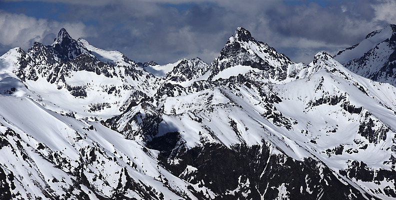 포토 JPG 해외이미지 구름 유럽 여행 하늘 바람 산 사람없음 정상 알프스 온도 절정 해외202004 해외포토 자연요소 나라 날씨 파일형식 이미지허브