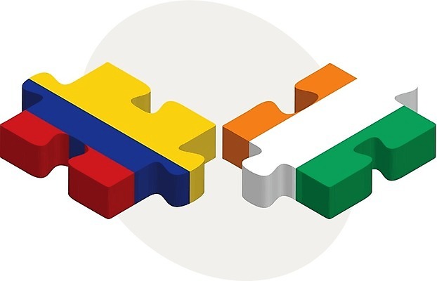 EPS 해외이미지 산업 조각 여행 일러스트 비즈니스 통신 협력 함께함 축구 깃발 퍼즐 콜롬비아 연결 결합 접속 상아 나눔 해결 전국 정부 정치 통일 해외202004 해외일러스트 컨셉 구기 남아메리카 파일형식 벡터 스포츠 아메리카 대륙 이미지허브