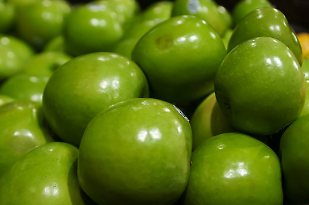 포토 JPG 해외이미지 잡화 음식 농업 다이어트 채소 과일 재료 건강 요리 사람없음 초록색 여름 농작물 주방 정원 수확 신선 시장 사과 유기농 날것 소매 내추럴 밭일 숙성 식용 채식주의자 해외202004 해외포토 웰빙 계절 산업 컬러 채식 파일형식 이미지허브