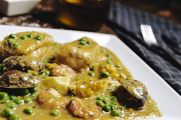 포토 JPG 해외이미지 접시 음식 백그라운드 다이어트 채소 조개 새우 건강 어류 요리 사람없음 목재 초록색 식당 식사 저녁식사 시골 신선 맛 먹기 해산물 점심식사 스페인어 핸드메이드 해외202004 해외포토 나무 식기 컬러 컨셉 재료 모션 어패류 갑각류 상점 수중동물 파일형식 이미지허브