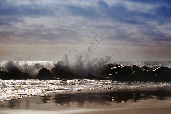포토 JPG 해외이미지 파도 바다 백그라운드 모션 자연 날씨 추상 사람없음 물 파란색 환경 검은색 힘 젖음 추위 신선 거친 가장자리 떨어짐 위험 시원함 속도 질감 화산 태평양 분무기 폭풍 흐림 내추럴 단절 폭풍우 힘찬 스플래쉬 해외202004 해외포토 자연요소 컬러 컨셉 무늬 산 비_날씨 둘레 자연재해 생태계 파일형식 이미지허브