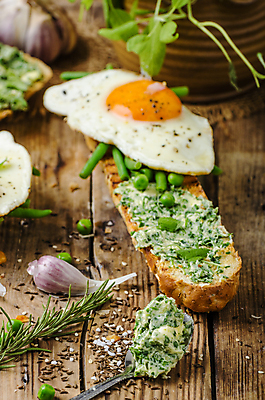 포토 JPG 해외이미지 전통 음식 빵 조각 백그라운드 채소 파슬리 건강 마늘 사람없음 목재 옆모습 침묵 껍질 시골 신선 맛 바게트 굽기 만취 허브 유기농 슬라이스 버터 로즈메리 덩어리 프랑스어 바이오 백리향 오레가노 채식주의자 해로움 핸드메이드 개조 해외202004 해외포토 나무 식물 문자 웰빙 뷰포인트 컨셉 재료 소리 구이 채식 술취함 파일형식 이미지허브