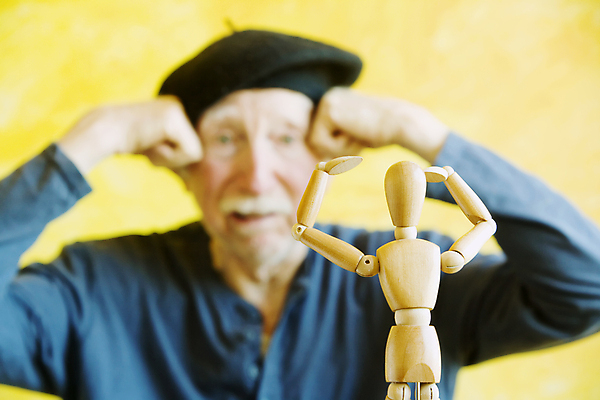 포토 JPG 해외이미지 모델 아이디어 관리 창조 미술 한명 목재 숫자 블록 거울 회색 주름 콧수염 예술가 옛날 해외202004 해외포토 나무 문자 1 컬러 컨셉 재료 문화예술 수염 사람 파일형식 이미지허브