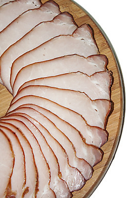 포토 JPG 해외이미지 전통 음식 조각 건조 도마 육류 돼지고기 사람없음 목재 장식 빨간색 주방 저녁식사 소고기 흰색 신선 고명 소시지 맛 아침식사 애피타이저 자르기 햄 슬라이스 베이컨 훈제 살라미 식품점 치유 해외202004 해외포토 나무 컬러 컨셉 식재료 재료 모션 주방용품 상점 식사 가공식품 파일형식 이미지허브