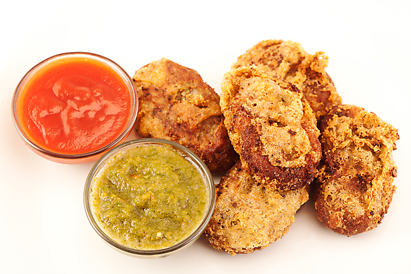 포토 JPG 해외이미지 접시 문화 음식 날개 채소 부분 고추 감자 육류 돼지고기 요리 사람없음 빨간색 초록색 식당 식사 치킨 샐러드 튀김 흰색 고수 닫기 상추 자르기 레몬 딜 빵가루 송아지고기 해외202004 해외포토 식기 컬러 과일 식재료 모션 상점 향신료 닭고기요리 파일형식 이미지허브