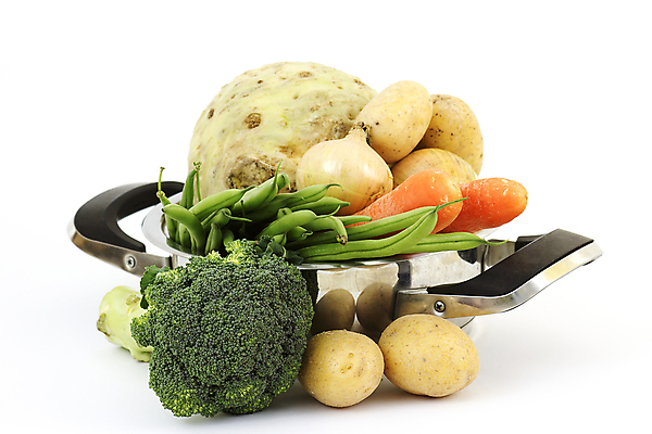 포토 JPG 해외이미지 웰빙 채소 양파 콩 감자 실내 사람없음 당근 신선 냄비 브로콜리 무 흰배경 유기농 콩깍지 해외202004 해외포토 백그라운드 곡류 뿌리채소 내부 흰색 솥 파일형식 이미지허브