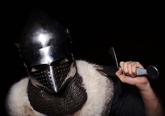 포토 JPG 해외이미지 접시 남자 유럽 문화 무기 얼굴 성공 사람없음 장식 빛 반사 금속 힘 궁전 골동품 흰색 중세 역사 클래식 칼 고급 헬멧 큼 철 입술 오브젝트 사인 복고 싸움 전쟁 보안 과거 공상 무거움 전사 그런지 옛날 철강 힘찬 해외202004 해외포토 식기 나라 컬러 컨셉 고건축 모션 재질 안전 사람 신체부위 무게 보호장비 크기 파일형식 이미지허브