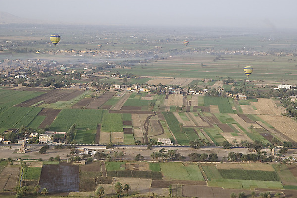포토 JPG 해외이미지 여행 밭 아프리카 하늘 아침 휴가 이집트 풍경 사람없음 관광지 계곡 새벽 자유 뜨거움 가스 풍선 이국적 해외202004 해외포토 주간 자연요소 나라 컨셉 농업 파일형식 이미지허브