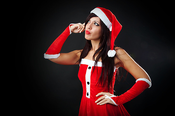 포토 JPG 해외이미지 백인 여자 행복 크리스마스 생각 청소년 검은배경 아이디어 실내 표정 한명 성인 산타클로스 올려보기 잡기 소원 염원 해외202004 해외포토 서양인 1 기념일 감정 백그라운드 컨셉 모션 사람 내부 검은색 파일형식 이미지허브