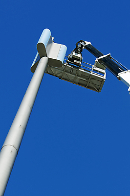 포토 JPG 해외이미지 통신 하늘 무선통신 안테나 사람없음 파란색 스마트폰 그물 정상 연결 무선전화기 라디오 통화 돛대 설치 철강 셀룰러 해외202004 해외포토 컬러 모션 전자제품 핸드폰 스마트기기 전화기 파일형식 이미지허브