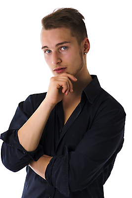 포토 JPG 해외이미지 모델 남자 백그라운드 셔츠 생각 한명 사람 파란색 금발 유행 흰색 시원함 고립 심각 해외202004 해외포토 1 헤어스타일 컬러 컨셉 상의 파일형식 이미지허브