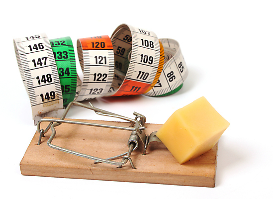 포토 JPG 해외이미지 동물 치즈 사람없음 다이어리 잡기 위협 측정 클립 테이프 올가미 해외202004 해외포토 모션 문구용품 유제품 사무용품 파일형식 이미지허브