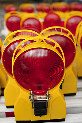 포토 JPG 해외이미지 산업 오렌지 추상 경고 안전 사람없음 야외 빛 장비 램프 신호 제비 많음 해외202004 해외포토 컨셉 무늬 과일 조류 조명 파일형식 이미지허브