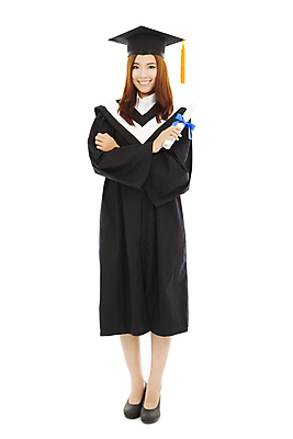 포토 JPG 해외이미지 전신 학생 여자 교육 행복 백그라운드 유니폼 졸업 학교 성공 한명 서기 미소 사람 동양인 성인 청춘 검은색 중국 흰색 가운 졸업장 대학교 고립 증명서 캡모자 카피스페이스 해외202004 해외포토 모자_잡화 1 옷 감정 아시아 컬러 컨셉 모션 표정 인종 공백 파일형식 이미지허브