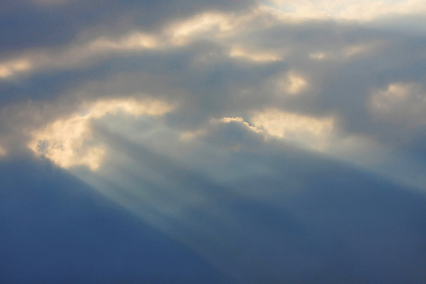 포토 JPG 해외이미지 구름 계절 백그라운드 자연 하늘 바람 날씨 풍경 사람없음 야외 가로 여름 파란색 빛 우주 환경 침묵 활발 자유 흰색 장면 폭풍 솜털 흐림 해외202004 해외포토 자연요소 컬러 컨셉 소리 생태계 파일형식 이미지허브