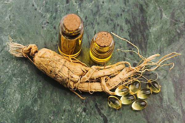 포토 JPG 해외이미지 음료 건강 동양인 사람없음 중국 에너지 물방울 약초 허브 뿌리 고립 해외202004 해외포토 식물 아시아 인종 풀_식물 파일형식 이미지허브