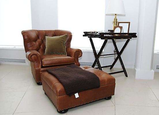 포토 JPG 해외이미지 디자인 벽 가구 2 거실 의자 과일 장신구 건축양식 탁자 호텔 추상 휴식 바닥 주택 실내 사람없음 내부 장식 빨간색 소파 유행 방 재산 고급 가죽 빌라 맨션 복고 안락의자 엘리먼트 스타일 안락 해외202004 해외포토 건축 컬러 생활용품 컨셉 무늬 숙소 건물 금융 파일형식 이미지허브