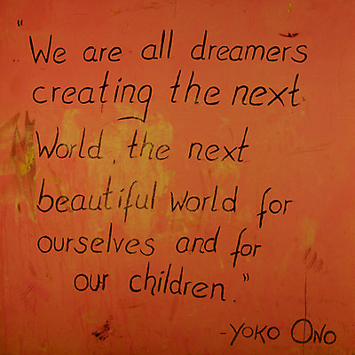 포토 JPG 해외이미지 손 디자인 포스터 컨셉 일러스트 통신 사람없음 그래픽 단어 평화 미국 희망 자유 수확 표현 메시지 민주주의 심볼 격려 애국심 무료 필기체 해외202004 해외포토 문자 감정 북아메리카 농업 모션 신체부위 파일형식 이미지허브