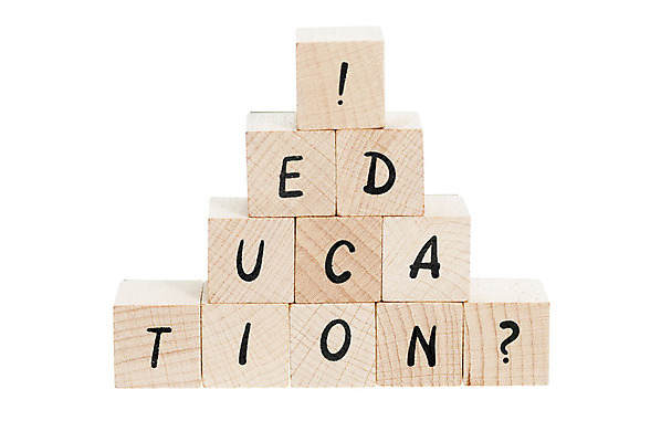 포토 JPG 해외이미지 교육 종이 컨셉 생각 텍스트 사람없음 그래픽 책 단어 스터디 장난감 검은색 블록 전시 기록 인쇄 편지 심볼 큐브 분석 묘사 피라미드 페이지 정의 감탄 맞춤법 옛날 해외202004 해외포토 문자 건축물 컬러 한글 학습 랜드마크 파일형식 이미지허브