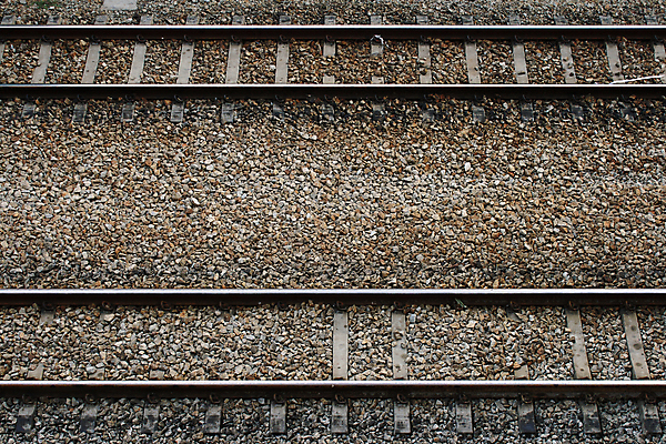 포토 JPG 해외이미지 길 여행 백그라운드 교통시설 모션 성공 미래 사람없음 기차 표현 도시 기술자 역 시간표 정상 통로 질감 과거 승객 추적 개발 구성 방법 선로 해외202004 해외포토 직업 육상교통 교통 컨셉 대중교통 계획 시설 파일형식 이미지허브