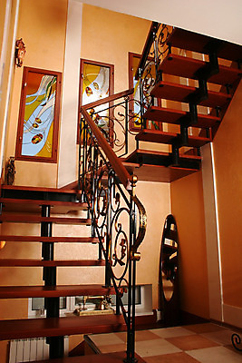 포토 JPG 해외이미지 디자인 가구 건축양식 사다리 창문 난간 가족 벽지 바닥 주택 실내 사람없음 내부 목재 장식 빛 침묵 방 램프 커튼 고급 우아함 선택 계획 플라스틱 철 아치 단계 빛망울 철책 해외202004 해외포토 나무 건축 생활용품 컨셉 재료 관계 재질 조명 건물 소리 도구 파일형식 이미지허브