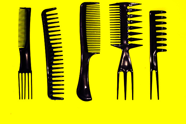 포토 JPG 해외이미지 헤어스타일 사람없음 세트 유행 금속 검은색 장비 흰색 도구 공구 붓 머리빗 업무 칼날 칼 플라스틱 미용사 자르기 철 오브젝트 날카로움 고립 스타일리스트 이발사 철강 해외202004 해외포토 직업 컬러 모션 재질 미용용품 작업 파일형식 이미지허브