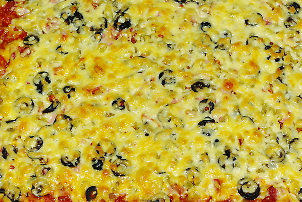 포토 JPG 해외이미지 유럽 음식 조각 토마토 채소 치즈 피자 육류 사람없음 식사 저녁식사 이탈리아 지성 껍질 맛 속도 햄 후추 점심식사 페퍼로니 해외202004 해외포토 나라 컨셉 식재료 유제품 패스트푸드 서양음식 소시지 향신료 파일형식 이미지허브