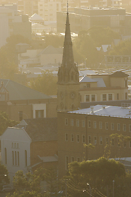 포토 JPG 해외이미지 종교 시계 사람없음 교회 탑 일몰 도시 도심 호주 해외202004 해외포토 건축물 종교건축 건물 노을 오세아니아 파일형식 이미지허브