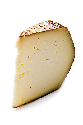 포토 JPG 해외이미지 음식 조각 백그라운드 다이어트 재료 디저트 염소 치즈 건강 요리 사람없음 가로 농장 식사 저녁식사 우유 흰색 신선 양 소 스페인 맛 아침식사 상품 먹기 유기농 부드러움 점심식사 고립 단백질 스페인어 칼슘 해외202004 해외포토 웰빙 유럽 컬러 컨셉 농업 포유류 모션 유제품 감각 영양소 파일형식 이미지허브