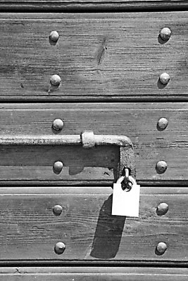 포토 JPG 해외이미지 외관 벽 백그라운드 건축양식 추상 출입구 주택 자물쇠 손잡이 안전 사람없음 건물 목재 갈색 문 금속 검은색 수확 골동품 흰색 시골 못 바 오픈 거친 닫기 보호 철 버리기 묘사 질감 복고 잠금 대문 볼트 외양간 그런지 블러 옛날 철강 해외202004 해외포토 나무 건축물 건축 컬러 컨셉 무늬 농업 재료 모션 재질 공구 보안 파일형식 이미지허브