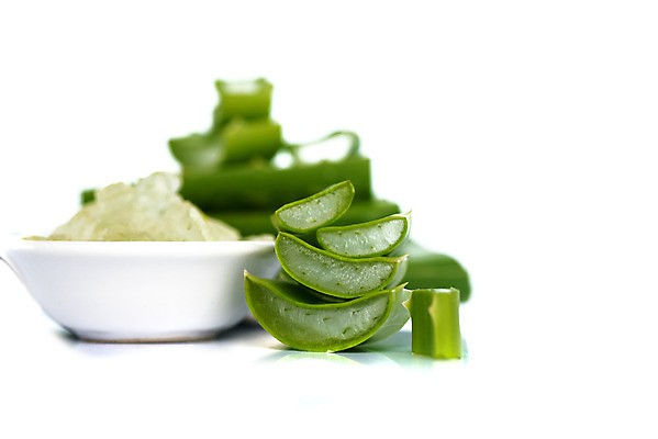 포토 JPG 해외이미지 식물 음식 조각 백그라운드 잎 재료 자연 선인장 건강 사람없음 목재 치료 초록색 물 약 숟가락 스파 주스 화장품 젖음 흰색 신선 마사지 가시 약초 허브 피부 피부관리 유기농 내추럴 고립 돌봄 수분크림 알로에 해외202004 해외포토 자연요소 나무 웰빙 음료 컬러 의학 모션 수저 신체부위 뷰티 풀_식물 생태계 파일형식 이미지허브