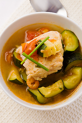 포토 JPG 해외이미지 음식 양파 새우 귤 따뜻함 건강 마늘 어류 사람없음 빨간색 숟가락 식사 최고 액체 수프 레몬 고립 주키니 해외202004 해외포토 컬러 채소 과일 수저 갑각류 수중동물 파일형식 이미지허브