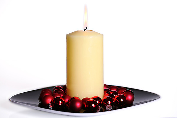 포토 JPG 해외이미지 접시 계절 크리스마스 휴가 사람없음 장식 빨간색 흰색 큼 연소 고립 심지 왁스 해외202004 해외포토 식기 기념일 컬러 크기 파일형식 이미지허브