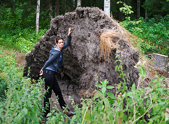 포토 JPG 해외이미지 나무 라이프스타일 계절 여자 행복 셔츠 밭 자연 바람 휴가 휴식 건강 한명 사람 성인 야외 목재 초록색 빛 평화 맑음 꿈 자유 흰색 나뭇가지 신선 우아함 숲 명상 해외202004 해외포토 자연요소 식물 1 감정 컬러 컨셉 상의 농업 재료 날씨 생활 생태계 파일형식 이미지허브