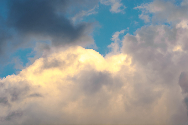 포토 JPG 해외이미지 모양 구름 계절 백그라운드 자연 벽지 하늘 날씨 풍경 사람없음 야외 여름 파란색 빛 햇빛 우주 환경 맑음 침묵 봄 활발 흰색 물방울 분위기 장면 천국 솜털 스카이라인 흐림 내추럴 강렬 천창 해외202004 해외포토 자연요소 컬러 컨셉 태양 소리 생태계 파일형식 이미지허브