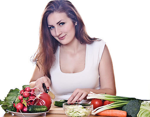 포토 JPG 해외이미지 백인 1 여자 행복 음식 채소 실내 건강 요리 한명 미소 사람 성인 내부 가로 빨간색 주방 식사 샐러드 신선 아침식사 자르기 준비 채식주의자 해외202004 해외포토 서양인 감정 컬러 모션 표정 채식 파일형식 이미지허브