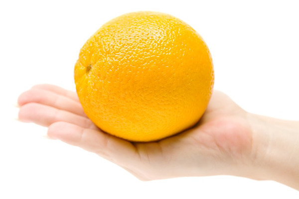 포토 JPG 해외이미지 손 음식 백그라운드 다이어트 오렌지 과일 재료 손가락 자연 건강 관리 사람없음 흰색 신선 잡기 달콤 맛 아침식사 자르기 준비 상쾌 내추럴 고립 숙성 차단 해외202004 해외포토 감정 컬러 컨셉 모션 신체부위 식사 생태계 파일형식 이미지허브