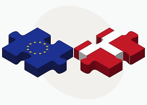 EPS 해외이미지 유럽 조각 컨셉 일러스트 비즈니스 관계 협력 함께함 덴마크 사람 그래픽 3D 깃발 퍼즐 연결 결합 접속 오브젝트 흰배경 나눔 해결 고립 왕국 유럽연합 전국 정부 정치 코펜하겐 통일 해외202004 해외일러스트 나라 백그라운드 북유럽 흰색 디지털합성 파일형식 벡터 이미지허브