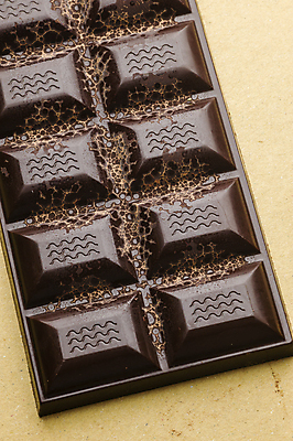 포토 JPG 해외이미지 음식 조각 패턴 재료 지팡이 건조 건강 사람없음 갈색 쌓기 초콜릿 검은색 어둠 이탈리아 블록 우유 견과류 바 막대기 우아함 달콤 맛 설탕 먹기 크림 준비 정사각형 망고 코코아 덩어리 무화과 고립 살구 카카오 피스타치오 개암 억울 해외202004 해외포토 도형 열매 감정 유럽 음료 컬러 컨셉 무늬 과일 모션 디저트 유제품 열대과일 파일형식 이미지허브