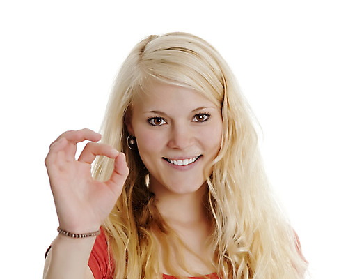 포토 JPG 해외이미지 직업 학생 여자 행복 비즈니스 응원 성공 한명 미소 웃음 10대 빨간색 금발 기쁨 흰색 축하 우승 OK 큼 즐거움 사인 긍정 열광 개발 고립 승자 완벽 칭찬 필승 성인여자만 해외202004 해외포토 1 헤어스타일 감정 컬러 컨셉 청소년 표정 사람 손짓 최고 크기 여자만 성인만 파일형식 이미지허브