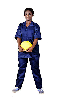 포토 JPG 해외이미지 노동자 한명 서기 정장 옆모습 노란색 흰색 관찰 잡기 헬멧 해외202004 해외포토 직업 1 옷 뷰포인트 컬러 모션 사람 보호장비 파일형식 이미지허브