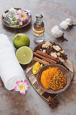 포토 JPG 해외이미지 전통 꽃 별 문화 얼굴 태국 휴식 동양인 사람없음 치료 물 청춘 수건 평화 스파 마사지 막대기 차 씻기 가루 소중 허브 피부 피부관리 냄새 발리 인도네시아 이익 성분 생강 내추럴 시나몬 엘리먼트 강황 공급 디톡스 해외202004 해외포토 자연요소 식물 아시아 음료 섬 컨셉 채소 식재료 의학 건강 인종 신체부위 위생용품 뷰티 청결 파일형식 이미지허브