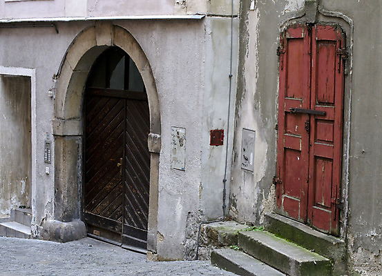 포토 JPG 해외이미지 외관 유럽 도로 벽 여행 백그라운드 건축양식 추상 벽돌 거리 주택 사람없음 건물 가로 여행객 문 수확 골동품 도시 역사 보행로 오스트리아 버리기 묘사 복고 타운 그런지 방법 옛날 해외202004 해외포토 건축물 건축 나라 길 무늬 농업 교통시설 모션 사람 파일형식 이미지허브