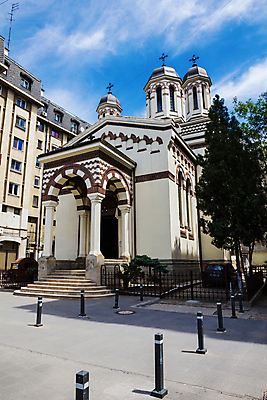 포토 JPG 해외이미지 전통 유럽 종교 여행 건축양식 주택 사람없음 교회 탑 종 성자 묘사 아치 대문 수도원 종탑 동쪽 루마니아 신앙심 회랑 해외202004 해외포토 건축물 건축 나라 종교건축 건물 문 복도 방향 파일형식 이미지허브